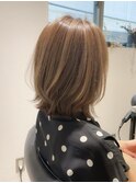 【大人くびれミディ】武蔵新城 ボブ ハイライト 白髪ぼかし