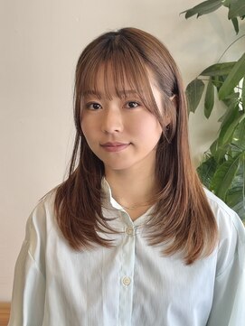 ビューエヒメ(VIEW EHIME) 顔まわりカット/レイヤーカット/韓国/ロングヘア/グレージュ