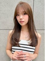 ロンド アンブル 四条烏丸(Lond ambre) こだわりのローレイヤーカットで軽やかなストレートロング