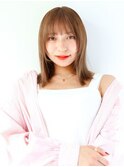 レイヤーカットで叶う乾かすだけでまとまるナチュラルくびれヘア