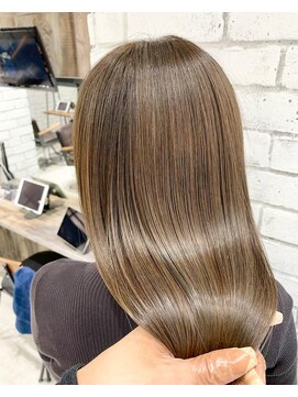 フェリア 渋谷(Feria) 【Feria渋谷】Gishi限定クーポン髪質改善美髪トリートメント