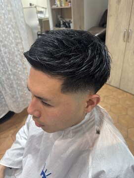 アズールサン 草加西口店(azule-sun) フェードカット