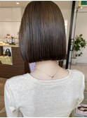 大人30代40代切りっぱなしボブ