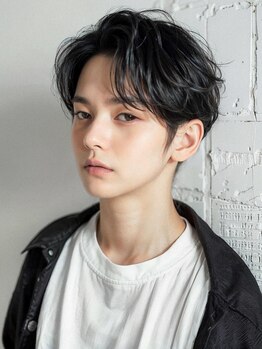 【HOT PEPPER Beauty AWARD 2025 BEST SALON SILVER受賞】数々の業界人もお忍びで来店する人気店！