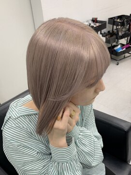 オニキス 原宿(ONYX) a77ボブミルクティーカラーダブルカラー透明感カラー