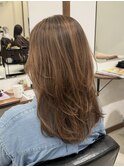 ROUIS 津田沼 レイヤー ハイライトベージュ 白髪ぼかし