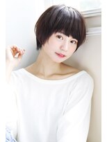 アンアミ オモテサンドウ(Un ami omotesando)&nbsp;【Un ami】モードショート×ミルクティーカラー　工藤　由佳