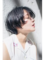 ピズム(PISM) エアリーフェザー小顔ショート/ダークアッシュ/ベビーバング