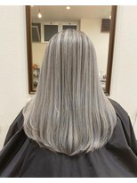 リンドヘアー(Lindo hair) ホワイトシルバー