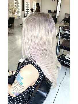 ソヨン いわき店(SOYON) White color