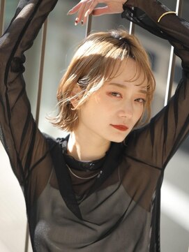 ピノ ウメダ(Pinot UMEDA) #ハイトーンカラー#くびれショート#シースルーバンク