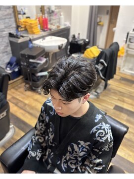 バーバーブロス(BAR BER bro's) フェザーパーマ/浦安/メンズパーマ/フェード