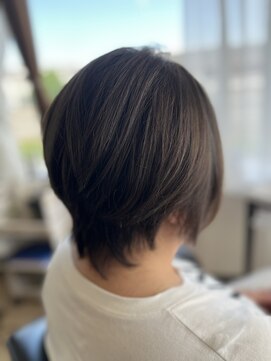 コア フィール ア デイ(COIFFURE A DAY) 【艶髪ショート】M3D髪質改善メニューお得クーポン有り