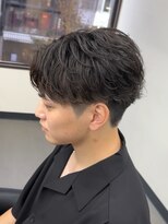 プルーブトウキョウ 渋谷(PROVE TOKYO)&nbsp;爽やかビジネスツーブロック無造作ナチュラルフェザーパーマ