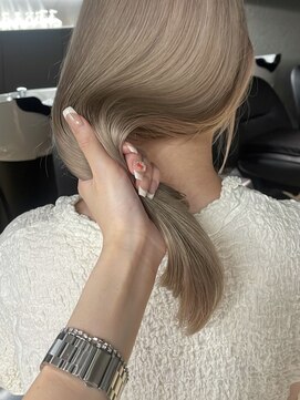 ペレ 栄店(PELE) ミディアムヘア/デザインカラー/フェイスフレーミング/栄