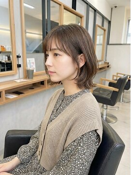 ソッカ(socca) くびれミディウルフ