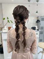 グランツ(hair design Granz) 可愛いめドレスとの相性◎編みおろしツイン