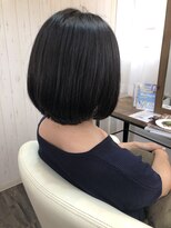 エル(ailes)&nbsp;シンプルなボブスタイル♪カット+縮毛矯正+トリートメント
