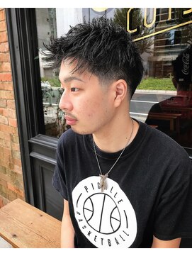 フォーコーナーズ(Four Corners) ローフェード【feather up】