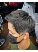 ツーブロック金メッシュ