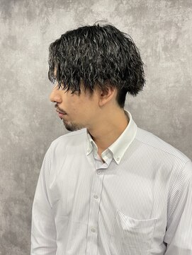 ナナシ(nanac) ツイストスパイラルパーマ（ルード系、アメカジ系、バイカー系）