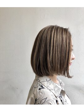 ペネロープ(Penelope) ［新宿］ボブ/ハイライト/ベージュ系　担当　夕島