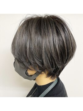 ラフヘアー(LaF) ショートヘア×シルバーグレージュ