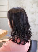 大人可愛い黒髪暗髪毛先ニュアンス20代30代 グランジパーマ