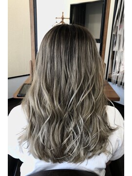 リピュア(Re:PURe) **アッシュグレーシャドールーツ**