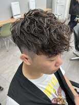 オムデュー(HOMME DEUX)&nbsp;【AOI】パーマ緩めスペインカール