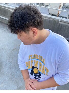 エトネ ヘアーサロン 仙台駅前(eTONe hair salon) 刈り上げマッシュ×波巻きスパイラルパーマ