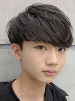 オーシャントーキョー ホワイト 原宿(OCEAN TOKYO WHITE)&nbsp;メンズ刈り上げツーブロックナチュラルショートマッシュ