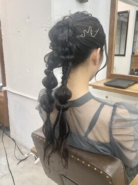 リッカ(RICCA) 【ヘアセット】タイトポニーテールアレンジ♪