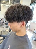 スパイラルパーマツイストパーマアップバング短髪メッシュ
