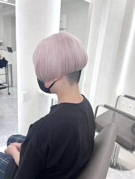 アイセ(I.se Eir TOKYO) ホワイト/ショート/ケアブリーチ/ハイトーン/西葛西/葛西