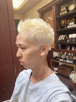 ブロートーキョー(BroTokyo)&nbsp;MEN'S刈り上げフェードブリーチカラー　銀座/床屋/フェード