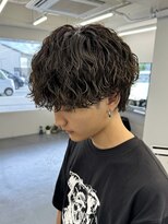 アンドシー(&C.) ブリーチ履歴/メンズマッシュ/波巻きパーマ/波巻きスパイラル