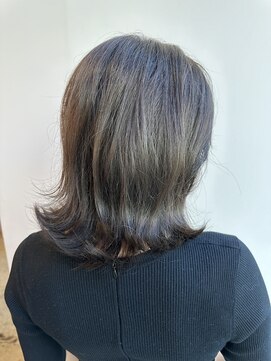 トリア(the tria) 【tria/新宿/透明感/Seito】透け感ミディアム