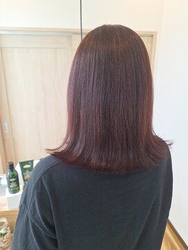 インディビジュアル(individual) 外ハネミディアムボブ