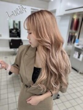 ルシア 京都四条河原町烏丸(LuciA) 【レミー100%/54cm】シールエクステ×フォギーベージュ×カット