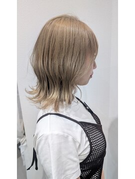 サンクチュアリ ウィズエデン 京橋店(Sanctuary with eden) 外ハネミディアム