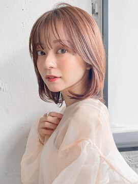 アグノス 青山(Agnos) ミディアムヘア 暗めカラー デザインカラー くびれヘア