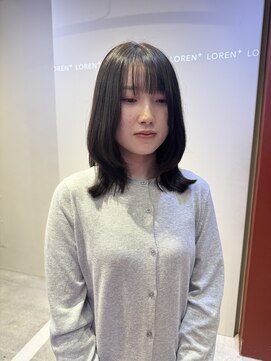 ローレンジウ(LOREN JU) ミディアムヘア/暗めカラー/グランマッシュ/名駅/レイヤーカット