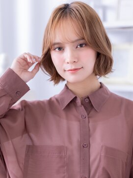 シンメトリーピンクベージュハッシュカットa越谷20代30代40代