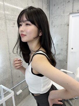 アイヴィ 表参道(IVY) 暗めでも重く見えない透明感ダークグレージュ