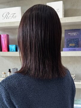 シベルバレー 横浜(sibell) ＊20代30代切りっぱなしボブタッセルボブ顔周りレイヤーオリーブ