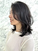 トリコ トウキョウ アヴェダ 表参道店(tricot TOKYO AVEDA) お客様スタイル/顔まわりレイヤー/レイヤーカット/ウェーブヘア