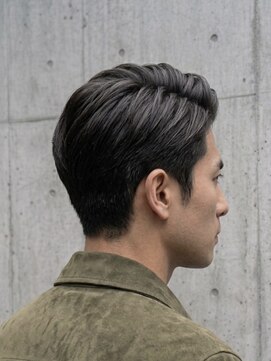 バーバーバー ナカノ(BARBER BAR NAKANO) 洗練毛流れニュアンスパーマ/テーパードグラデーション