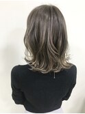 赤味のないグレージュ☆グラデーションハイライト