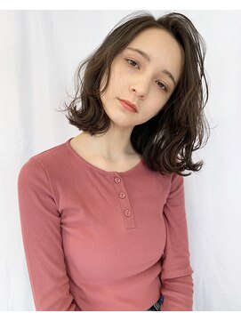 ステイシー(stay she) リラックスな雰囲気に♪ミディアムヘア